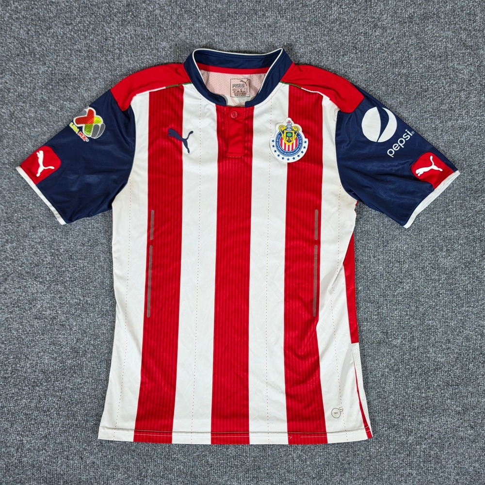 Puma Chivas de Guadalajara Soccer Jersey Mens Small Red White Stripe Liga MX